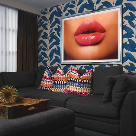 Opus Vancouver Luaran gambar
