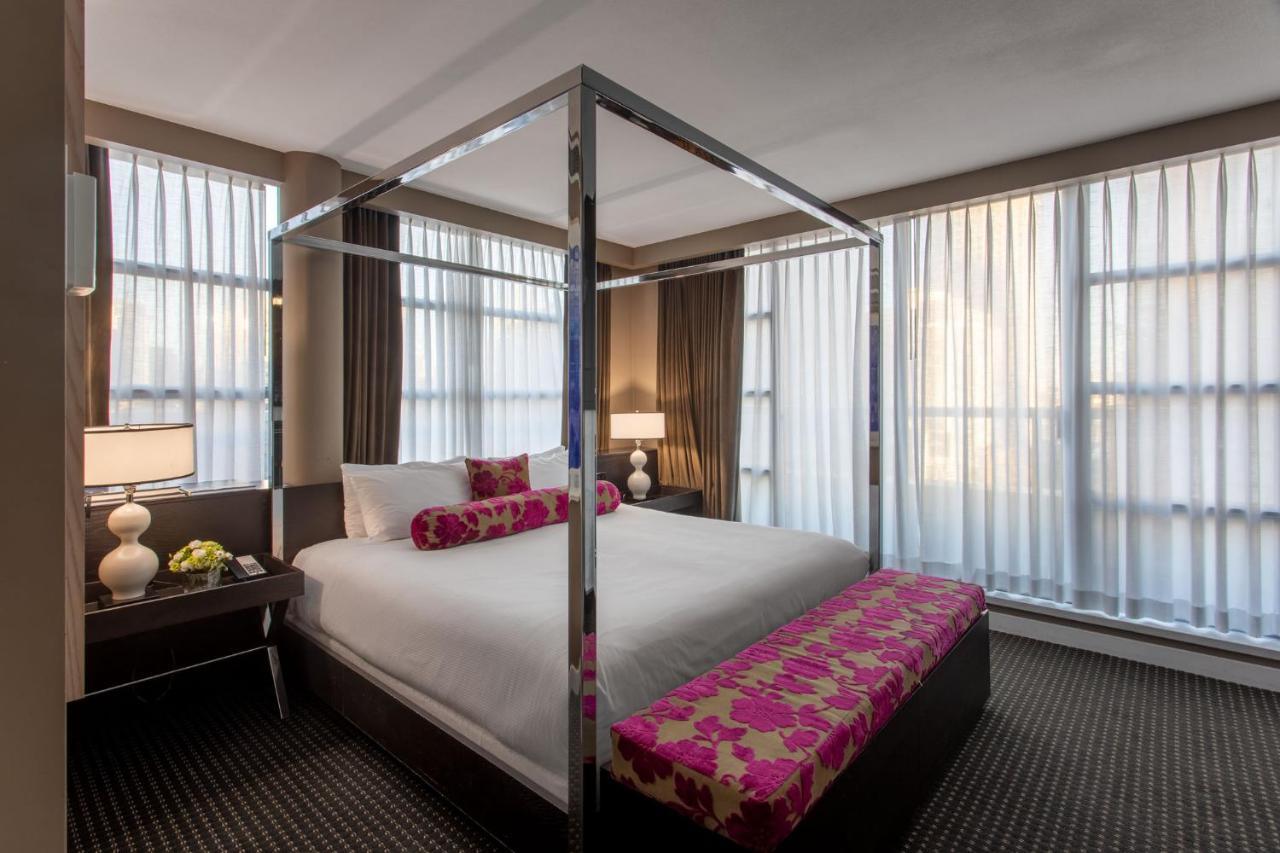 Opus Vancouver Luaran gambar
