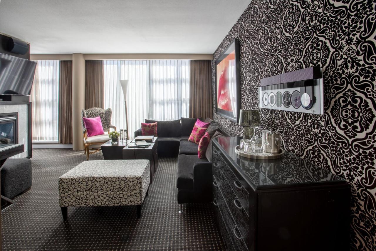 Opus Vancouver Luaran gambar