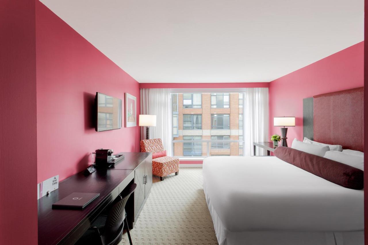 Opus Vancouver Luaran gambar