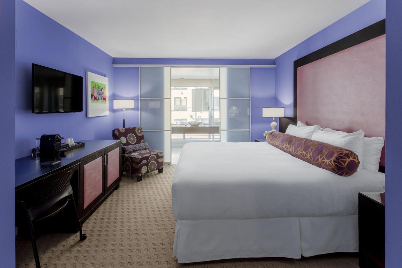 Opus Vancouver Luaran gambar