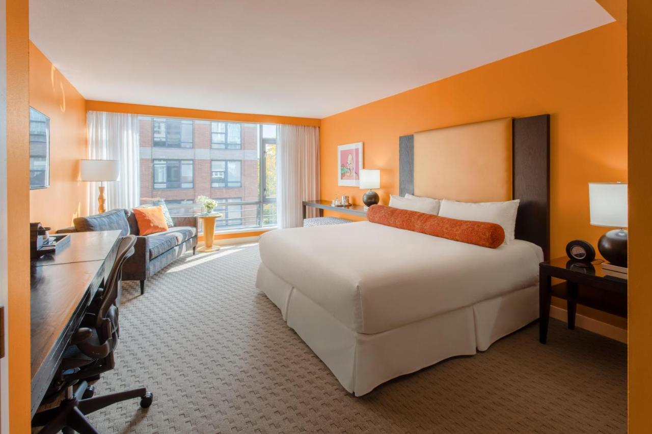 Opus Vancouver Luaran gambar