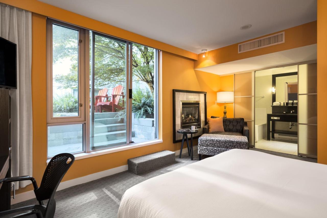 Opus Vancouver Luaran gambar