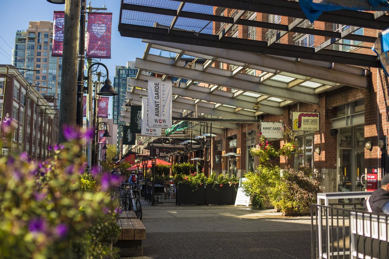Opus Vancouver Luaran gambar
