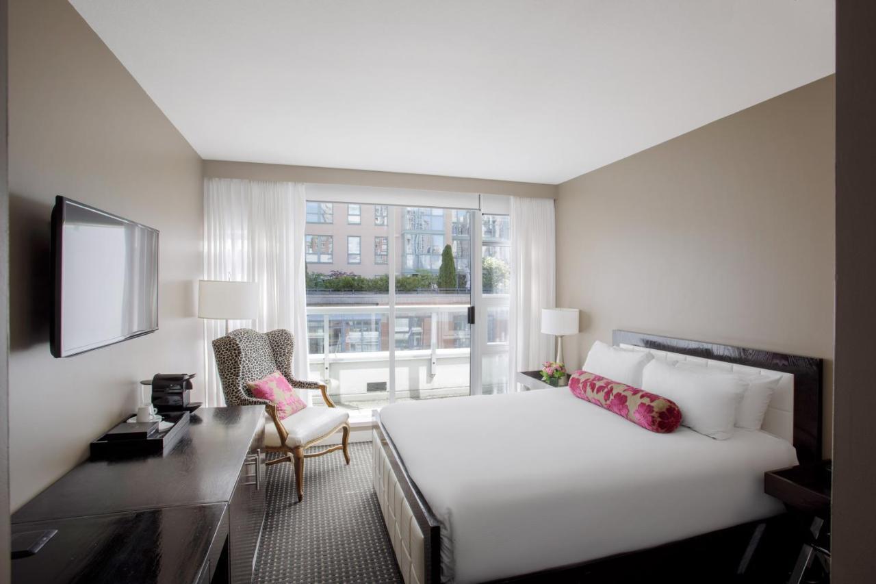 Opus Vancouver Luaran gambar