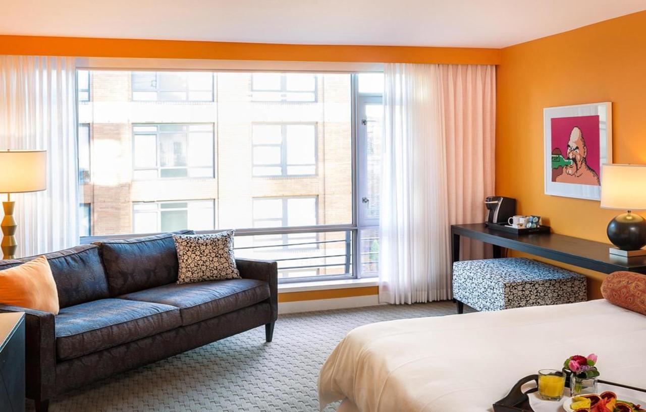 Opus Vancouver Luaran gambar